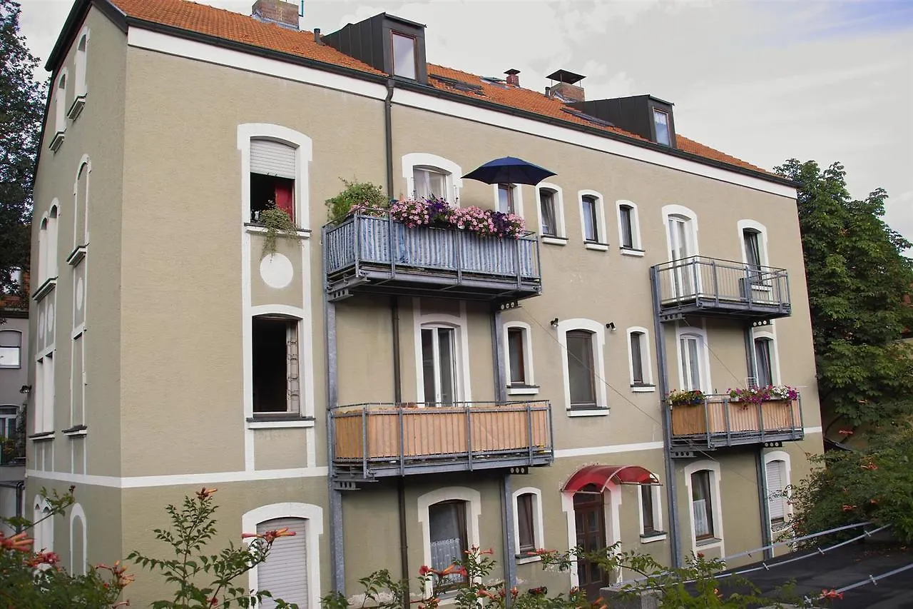 Ferienwohnungen Wozengi Schweinfurt Apartment
