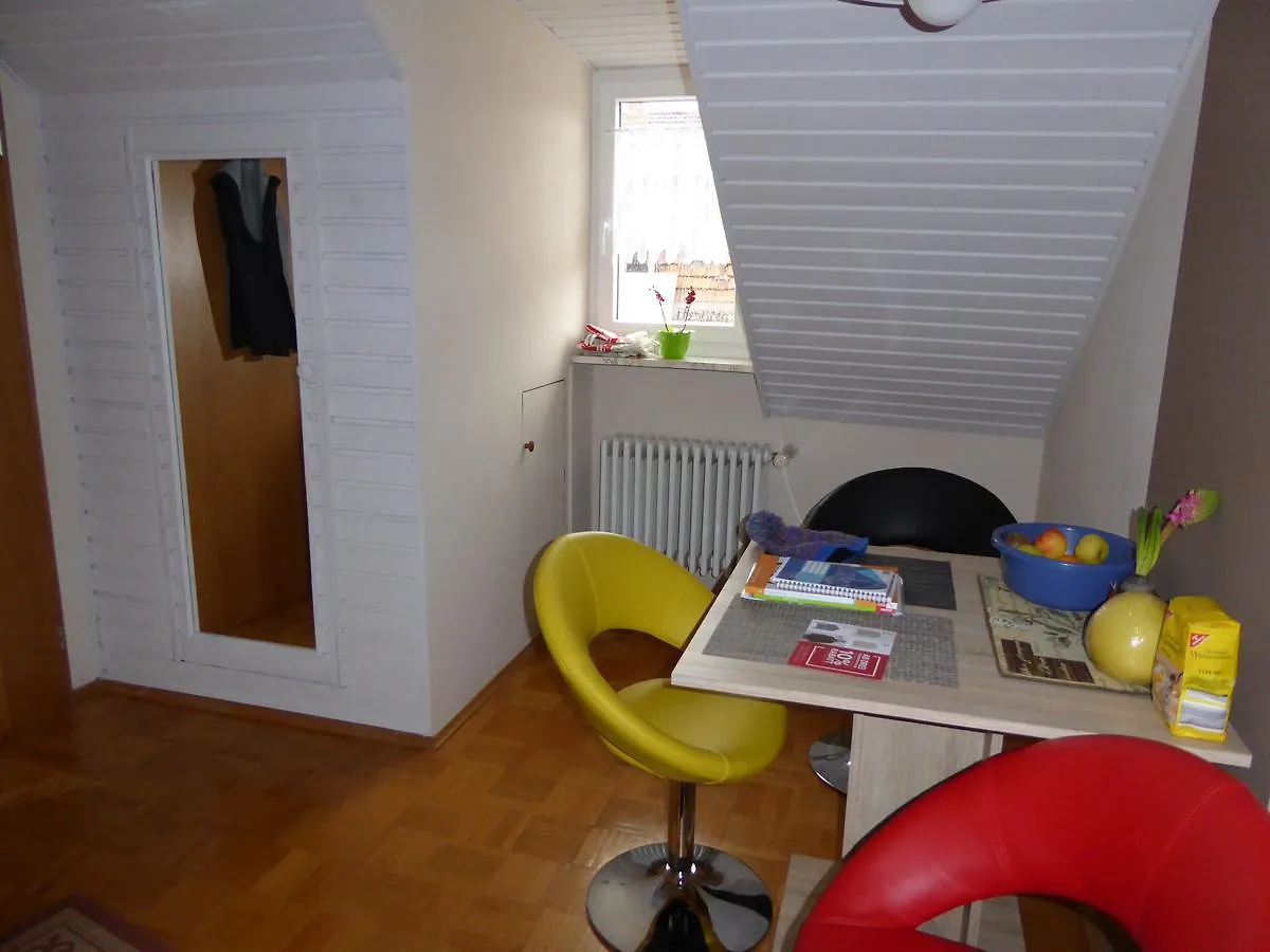 Ferienwohnungen Wozengi Schweinfurt